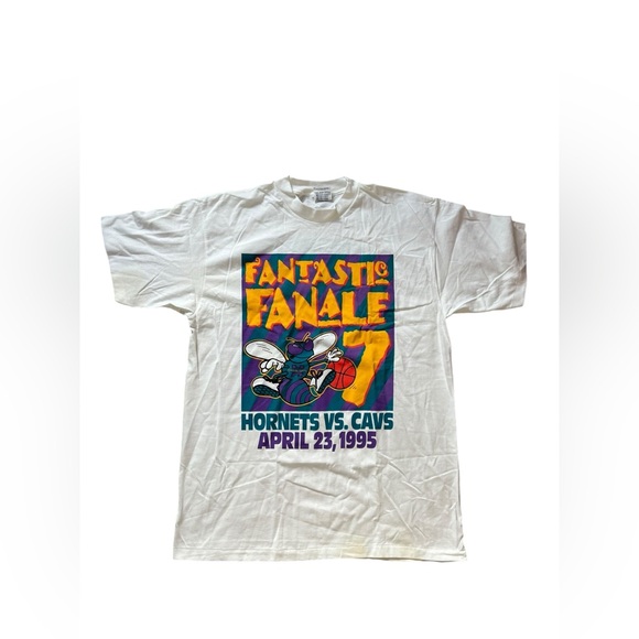 Other - Charlotte Hornets vs Cavs NBA Vintage T-shirt‎ XL April 13 1995 Fantastic Fanale